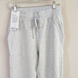 NWT New LULULEMON Scuba High Rise Jogger Sweatpants Size 8 Grey